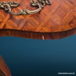 04743_7.jpg Scrivania in stile Luigi XV con piano in pelle verde - immagine aggiuntiva 8