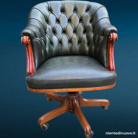 Poltrona Captain Chesterfield in pelle verde con base a rotelle - immagine aggiuntiva 10
