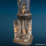 04763_4.jpg dispenser vintage per whiskey con vassoio e 4 bicchieri - immagine aggiuntiva 5